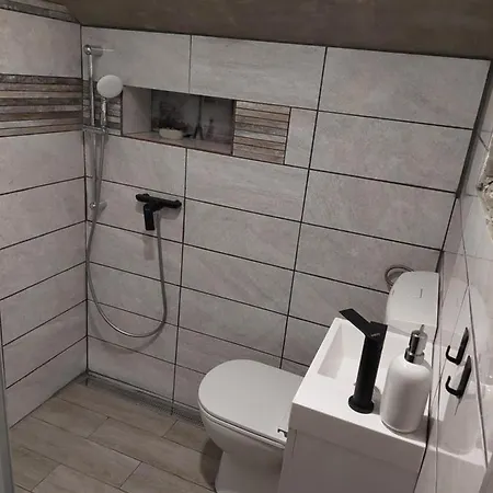 Mastnak - Private Wellness & Jacuzzi * Laško