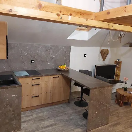 Mastnak - Private Wellness & Jacuzzi Appartement